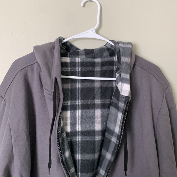 Full zip grey hoodie - Picture 2 of 4